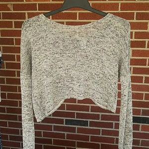 H&M Crop Long Sleeve
